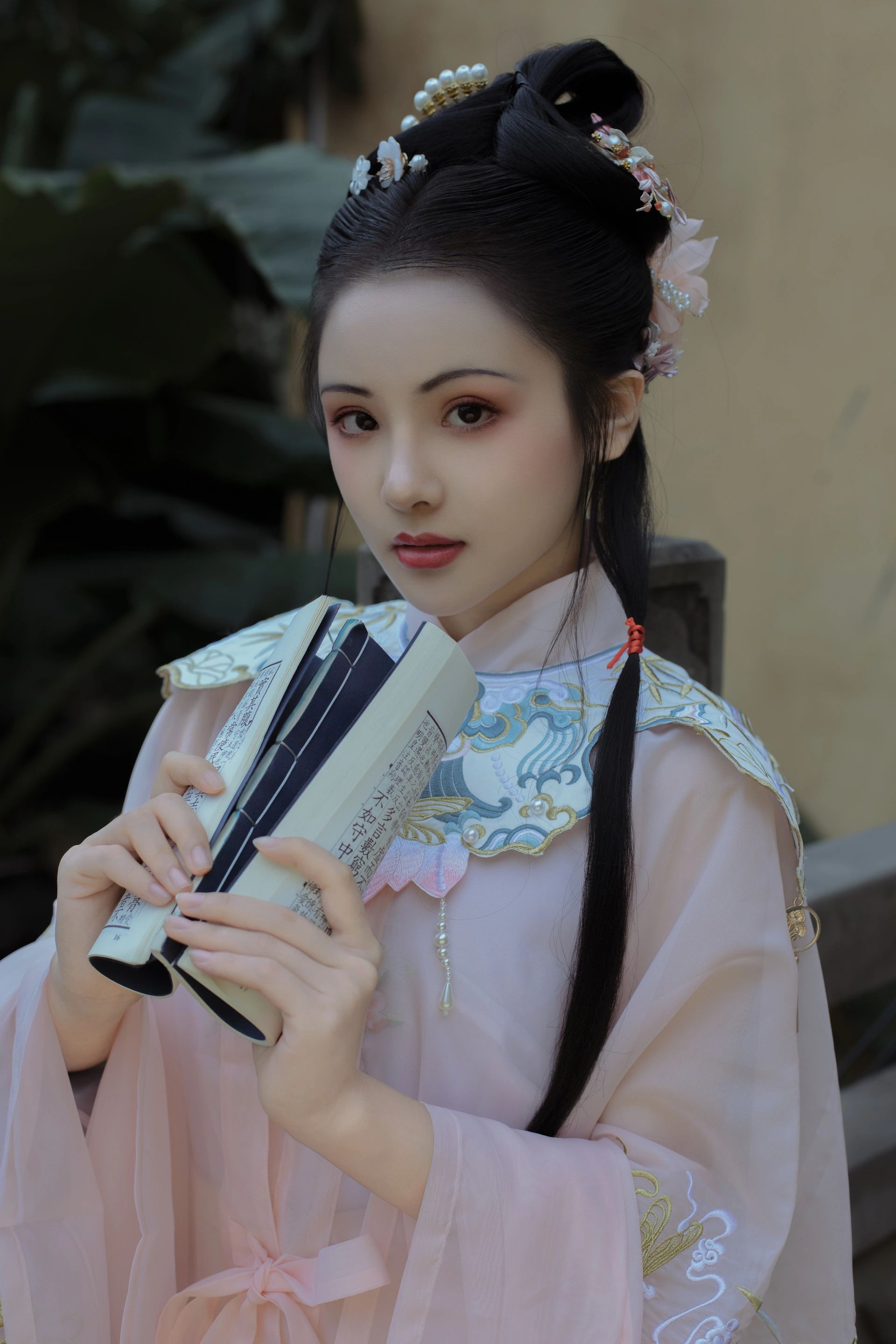 [YITUYU艺图语]2023.10.30 卿卿 楚妖 2